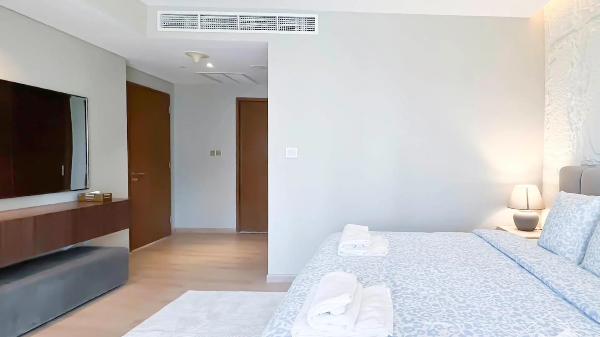 Dubai Mall Kempinski Residence 1Bedroom Balcony